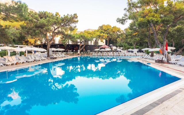 Bergiz Hotels & Resort Kemer 