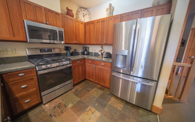 Red Hawk Townhomes 2337