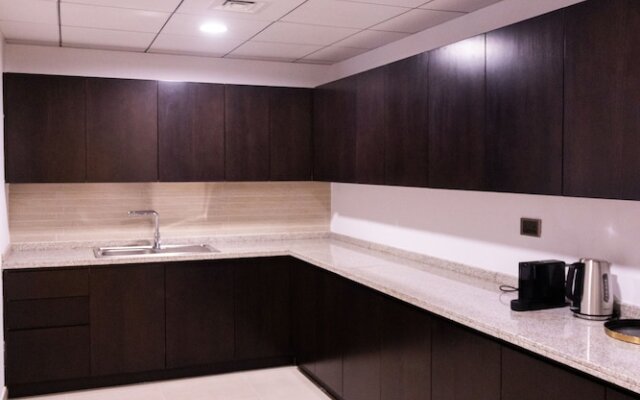 Lux 5BR Townhouse in Balqise Residence