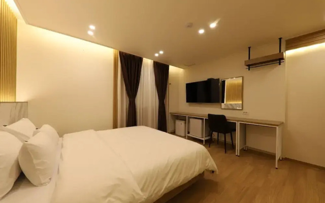 Hotel Browndot Chungjang
