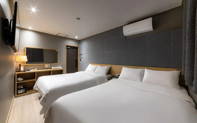About Stay Seoul Station
