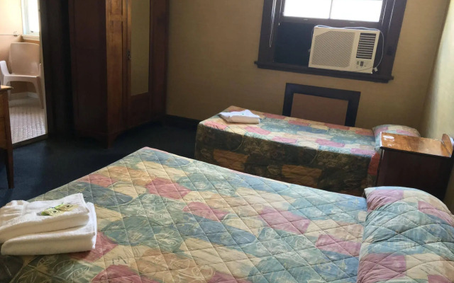 Strathfield Hotel