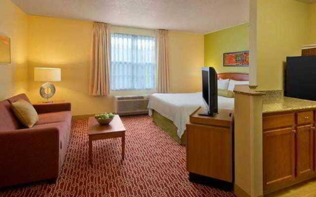 Towneplace Suites By Marriott Cleveland Westlake