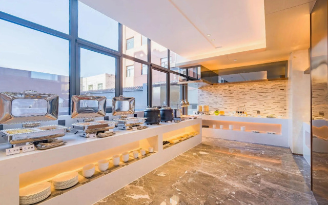 Lavande Hotel (Beijing Nanyuan Heyi Subway Station)