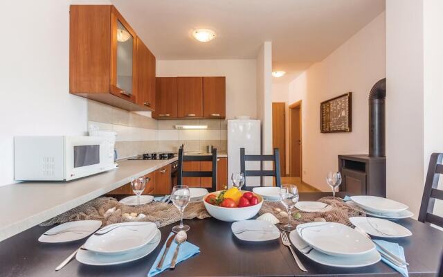 Stunning Home in Njivice With Wifi and 2 Bedrooms