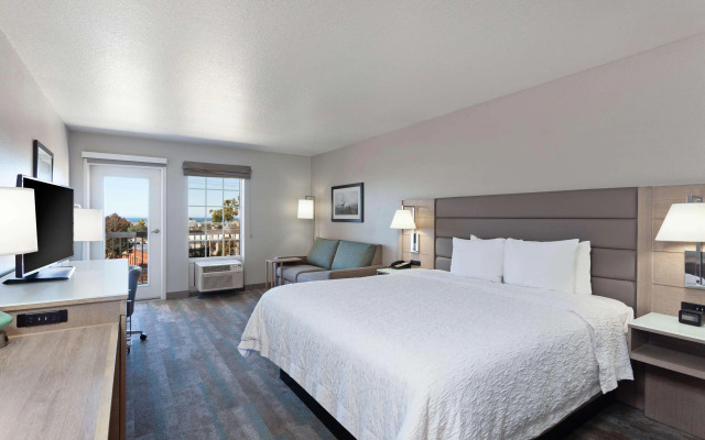 Hampton Inn & Suites Hermosa Beach