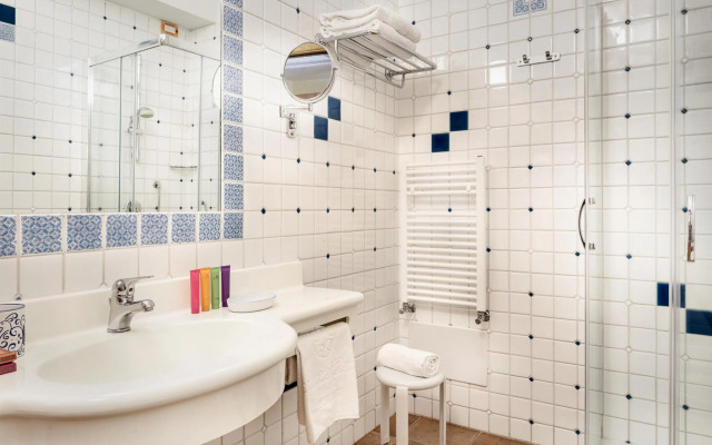 Cruccuris Resort Adults Only