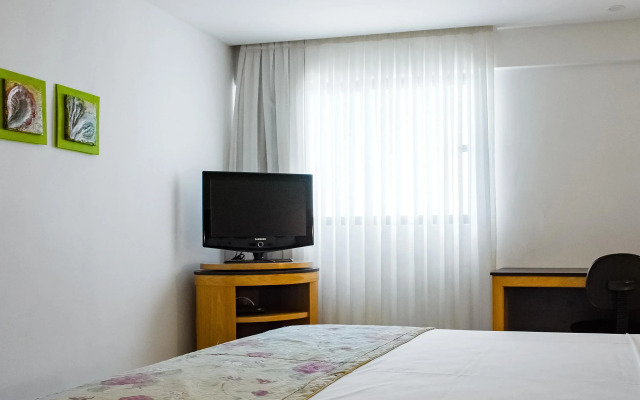Quality Hotel And Suites Natal