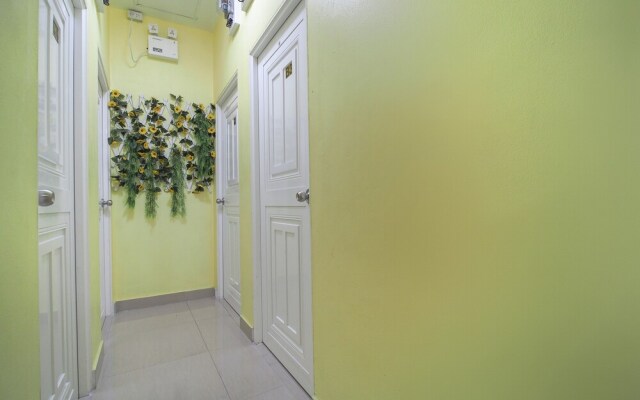 OYO 1028 The Panowla Residence