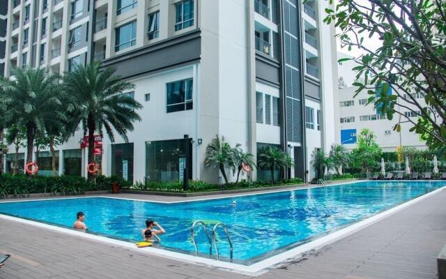 High-floor River-view Apartment