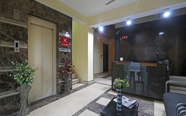 OYO 5106 HKS Residency