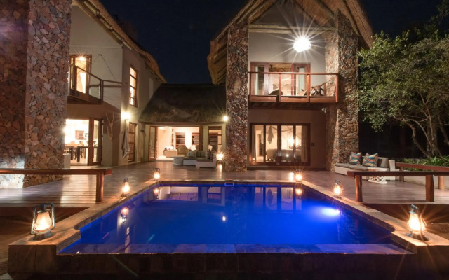 eKhaya Bush Villa