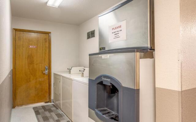 Americas Best Value Inn Burns