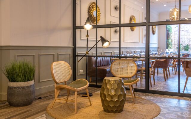 Can Ribera by Zafiro