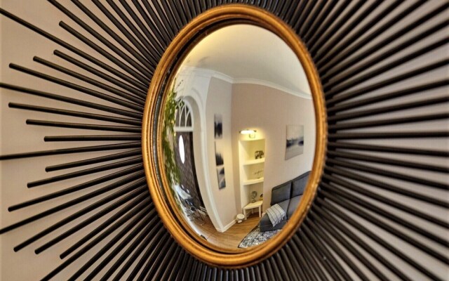 Meredith Way 2 Bedrooms Apartment