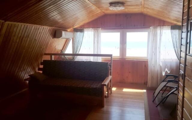 Bugazskaya Kosa Guest House