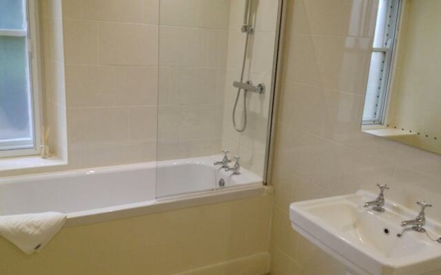 Burford Lodge Hotel