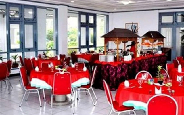 Palace Hotel Cipanas