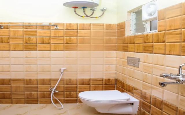 G R Hospitality By OYO Rooms