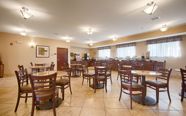 Best Western Plus Eastgate Inn & Suites