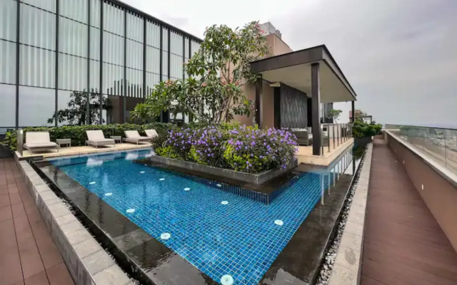The MarQ Luxury Apartment Distrist 1