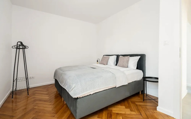 Rycerska Apartments by Renters