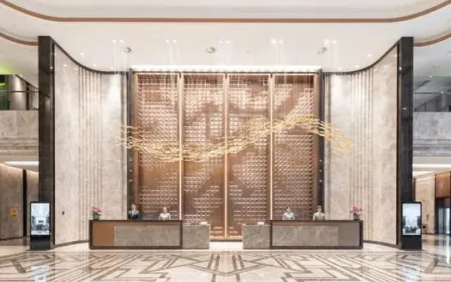 Xiangyang Minfa Ruiji Hotel