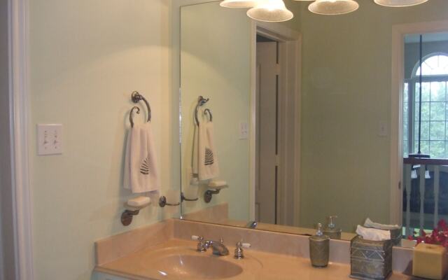 Honey Farm Bed & Breakfast