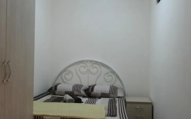 Nia Guest House