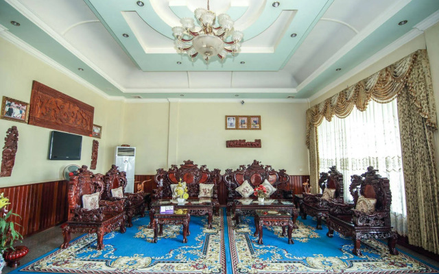 Monorom 2 VIP Hotel
