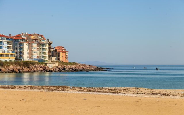 Polina Beach