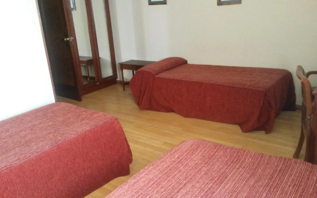 B&B HOTEL Gijón Centro Begoña