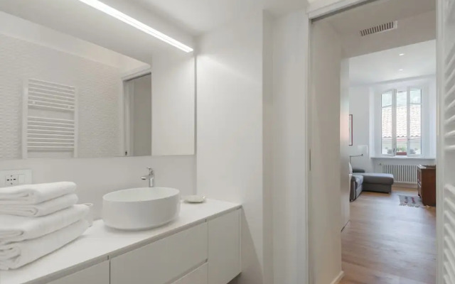 Rooftop Nest in Como City Center by Rent all Como
