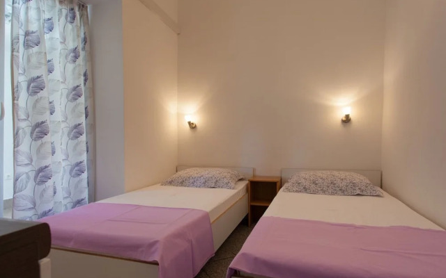 Attractive Apartment in Malinska near Sea