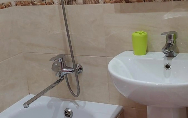 Холодная гора ул Дудинской 1а