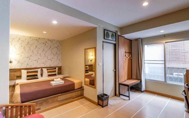 The Palm Hotel