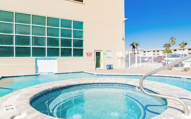 Crystal Shores West #501