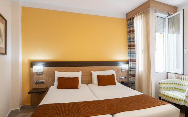 Hostal Ballesta