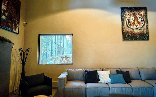 Serenzzo Hotel & Cuisine