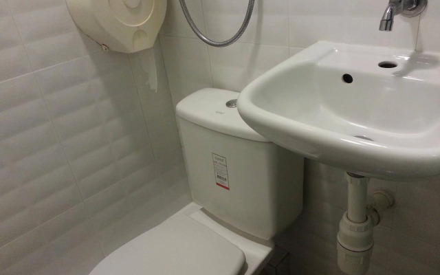 Maple Leaf Guest House