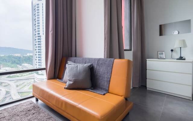 Mono Suites @ Empire Damansara