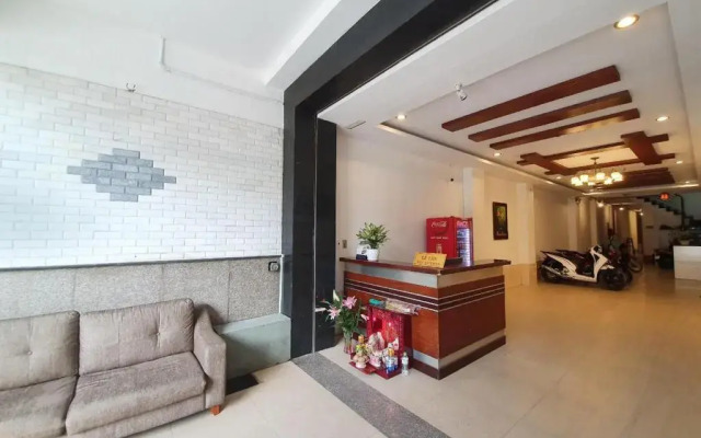 Tan Truong Son Hotel