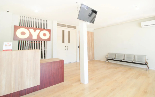 OYO 168 K-15 Residence