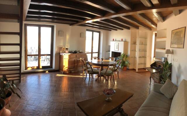 BB Il Re Alla Reginella Guest House