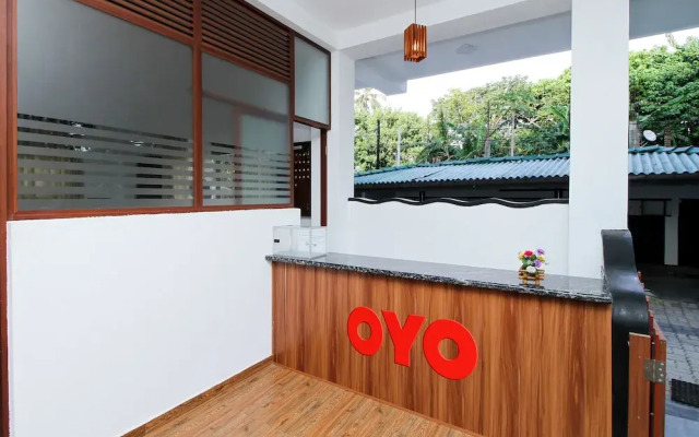 Oyo 295 Sea View Hotel 02