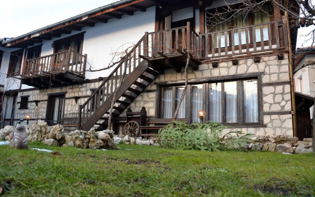 Trenchova Guest House