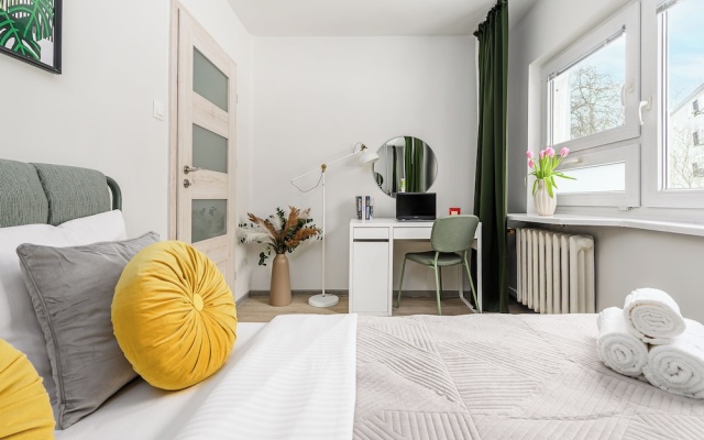 Lumina cozy 3-room apart near the metro