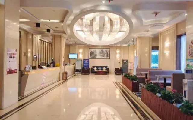 Jomans Heyue Hotel (Jiaxing Nanhu Tongji University Branch)