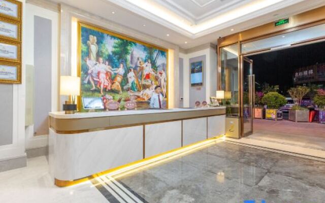 Vienna Hotel (Kunming Dashanhui)