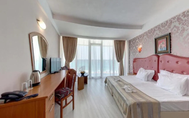 Sirius Beach Hotel & SPA